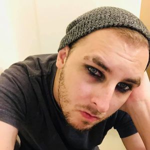 Meet your Posher, Aaron